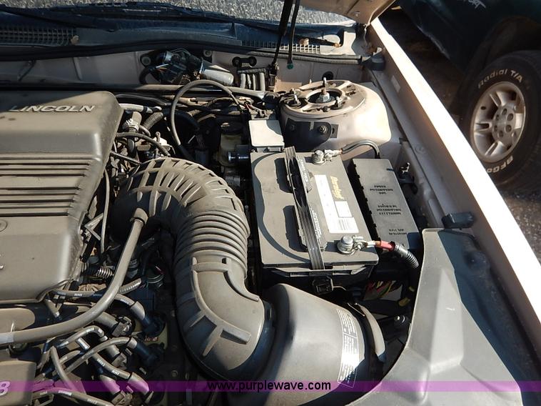 image for item I5453 1996 Lincoln Continental