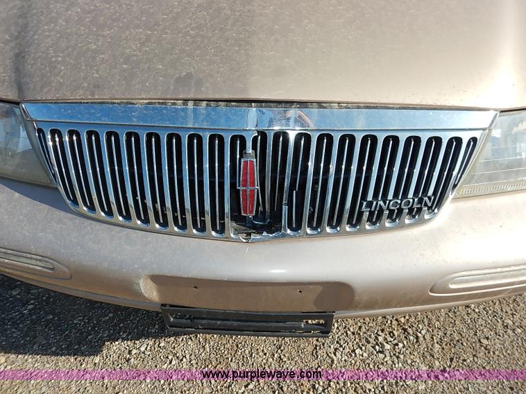 image for item I5453 1996 Lincoln Continental