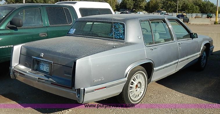 image for item I5454 1991 Cadillac DeVille