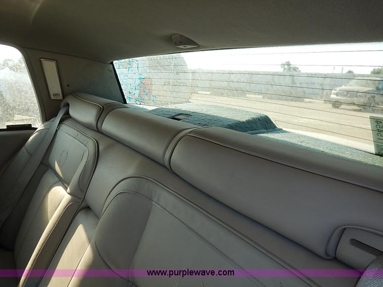 image for item I5454 1991 Cadillac DeVille