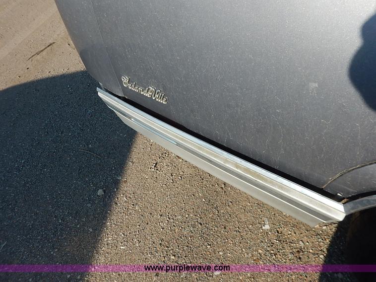 image for item I5454 1991 Cadillac DeVille