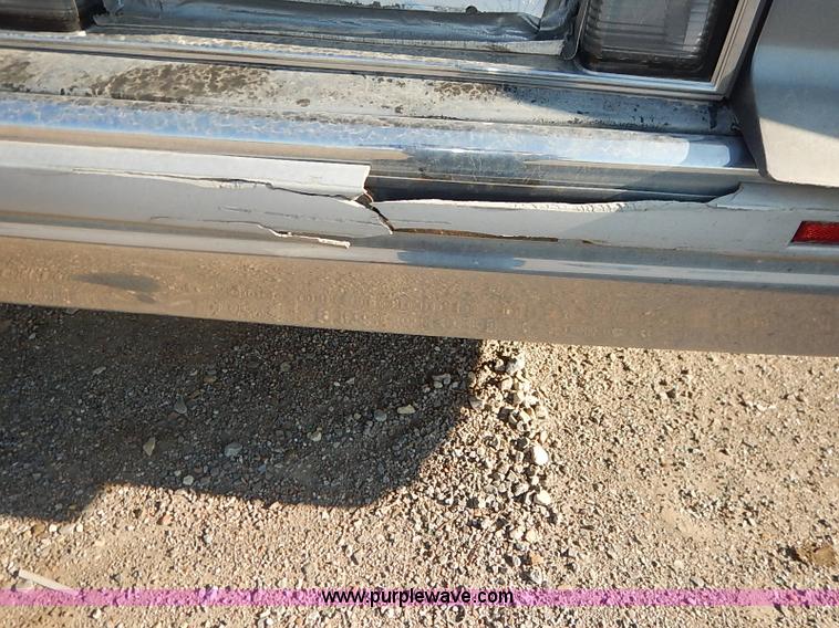 image for item I5454 1991 Cadillac DeVille