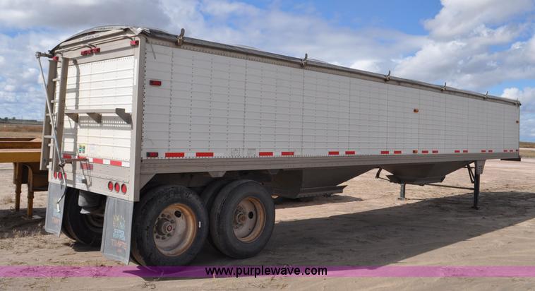 image for item F2060 2007 Timpte double hopper bottom grain trailer