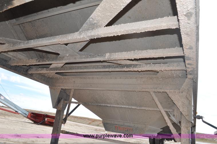 image for item F2060 2007 Timpte double hopper bottom grain trailer