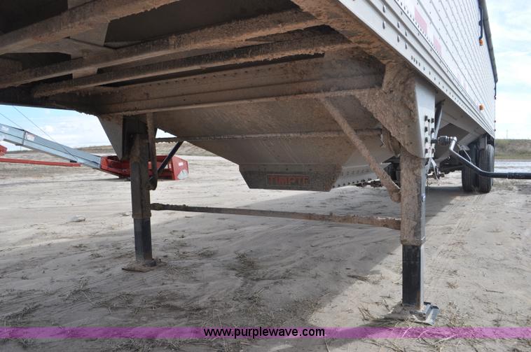 image for item F2060 2007 Timpte double hopper bottom grain trailer