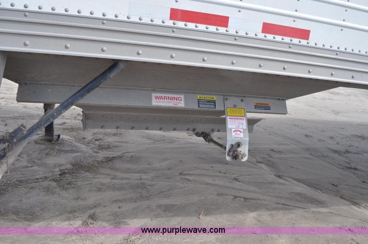 image for item F2060 2007 Timpte double hopper bottom grain trailer