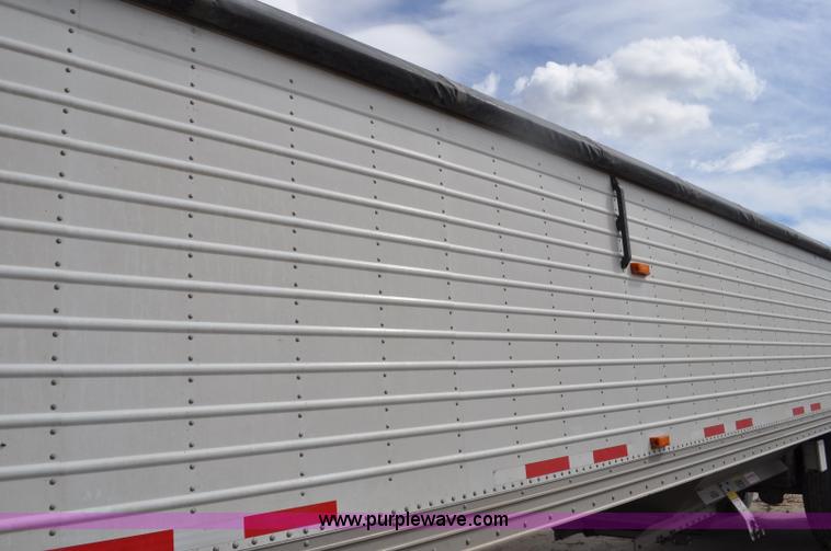image for item F2060 2007 Timpte double hopper bottom grain trailer