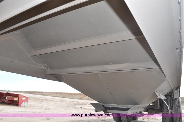 image for item F2060 2007 Timpte double hopper bottom grain trailer