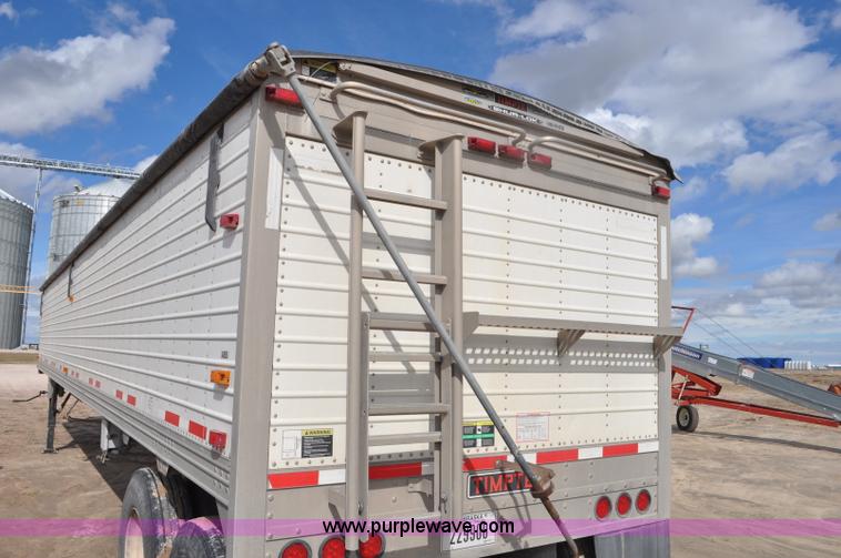 image for item F2060 2007 Timpte double hopper bottom grain trailer