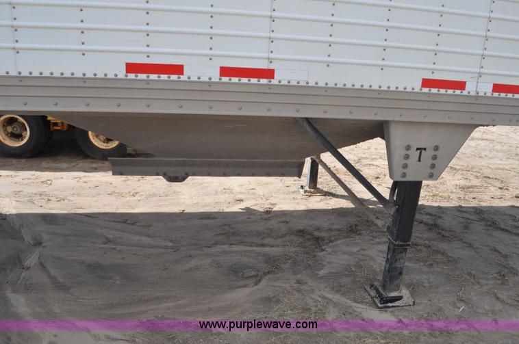 image for item F2060 2007 Timpte double hopper bottom grain trailer
