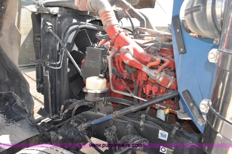 image for item F2061 2008 Kenworth W900 semi truck