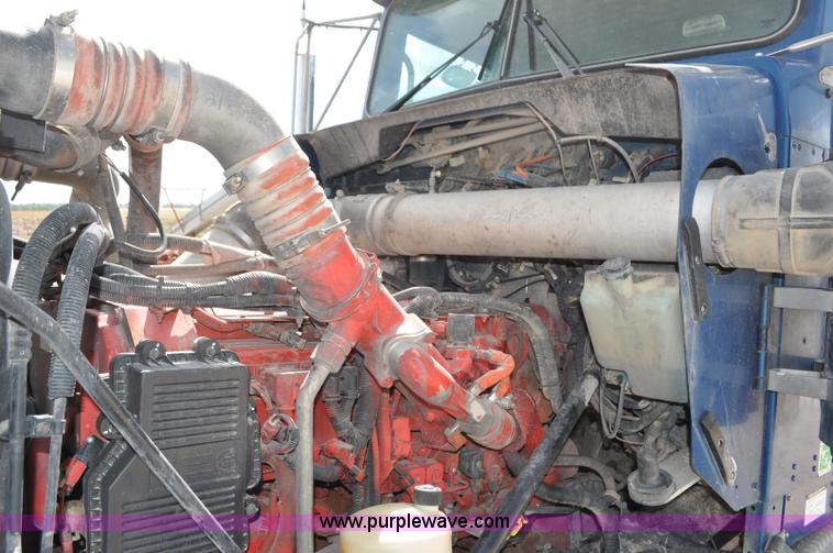 image for item F2061 2008 Kenworth W900 semi truck