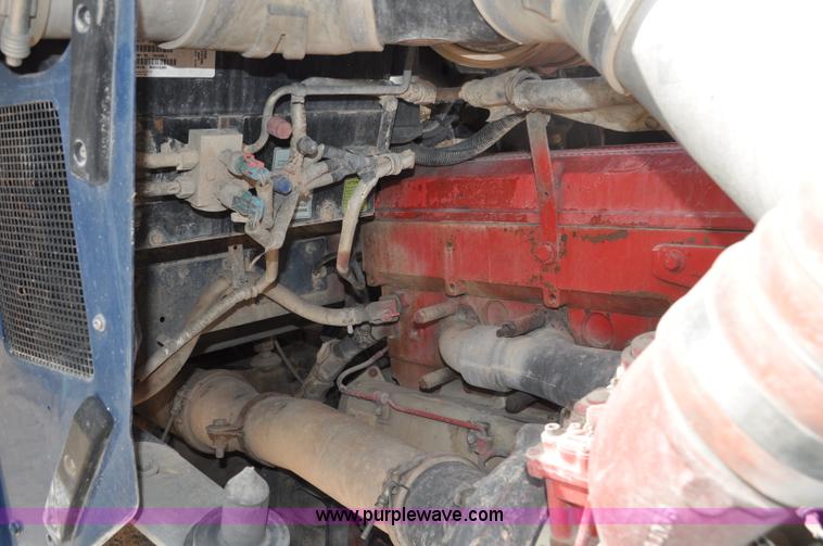 image for item F2061 2008 Kenworth W900 semi truck