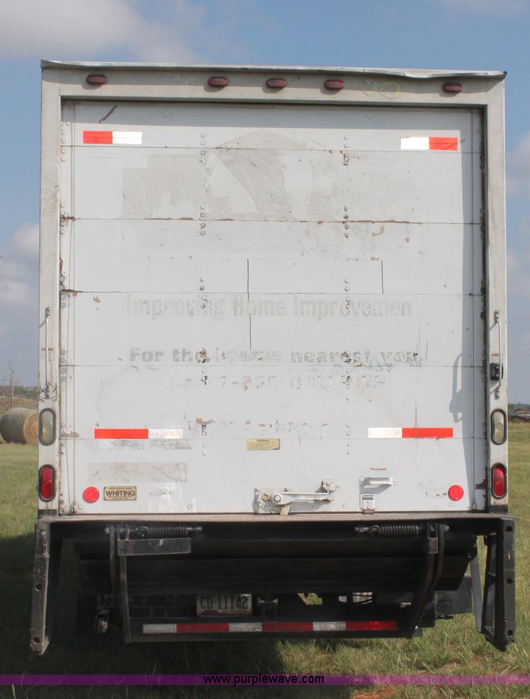 image for item H1718 2004 Chevrolet C6500 box truck