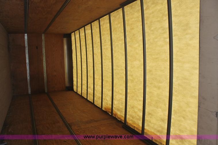 image for item H1718 2004 Chevrolet C6500 box truck