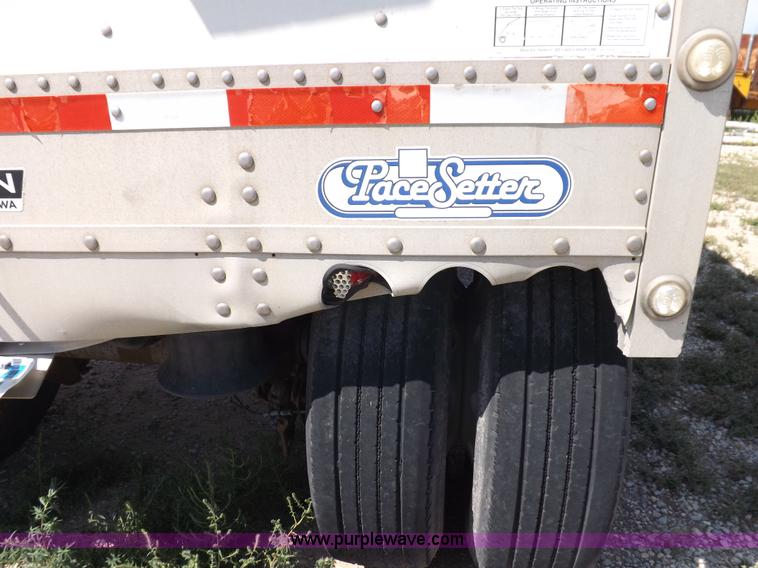 image for item H9164 2000 Wilson DWH 400 Pace Setter double hopper grain trailer