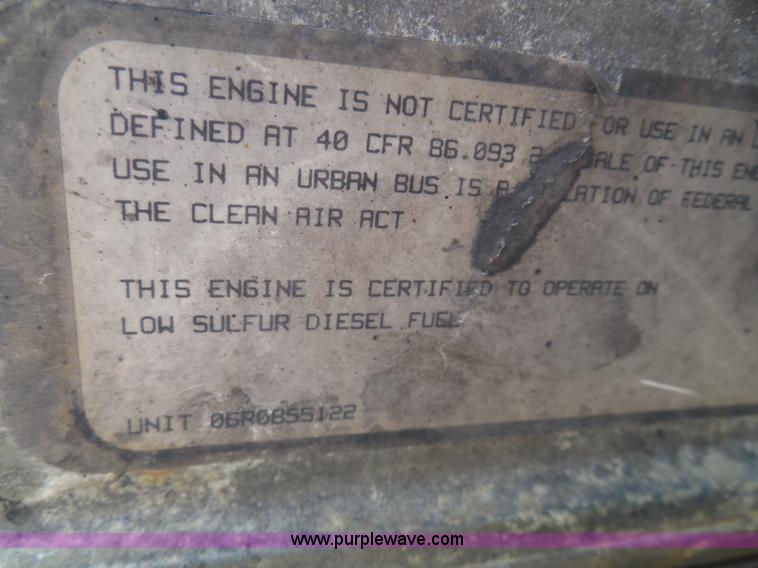 image for item I3349 2006 Freightliner Columbia semi truck