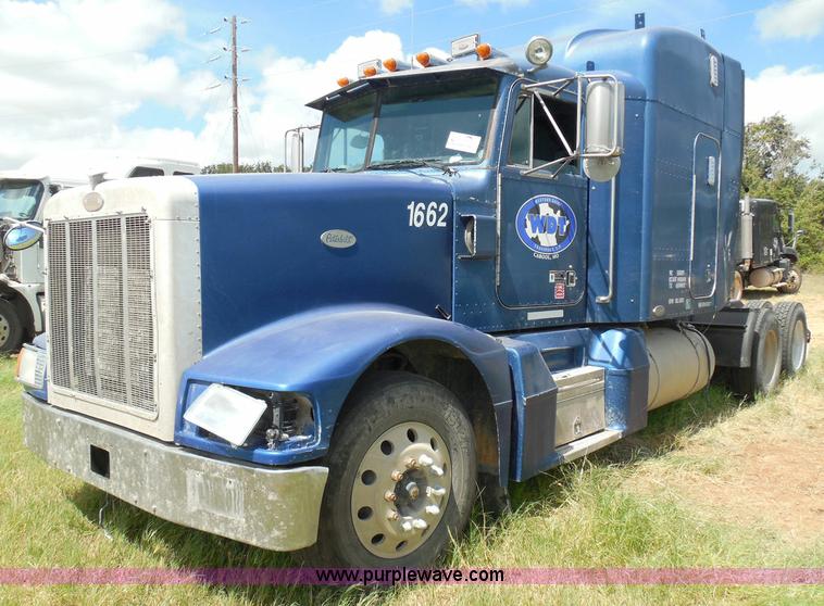 image for item I3350 1998 Peterbilt 377 semi truck