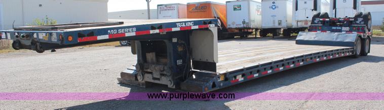 image for item I5998 2006 Trail King TK70MG-482 MG Series detachable lowboy trailer