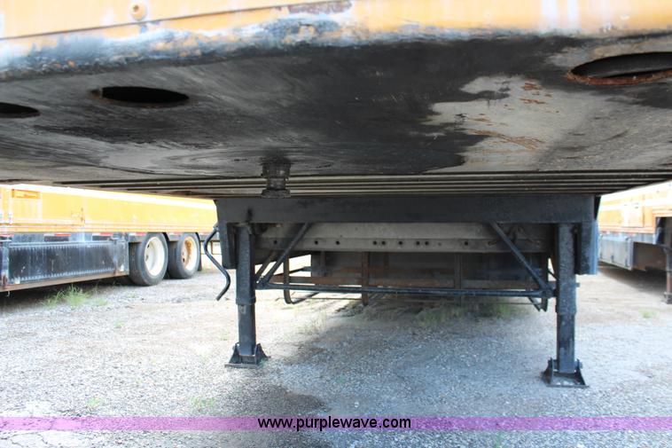 image for item J1125 1998 Kentucky moving van trailer