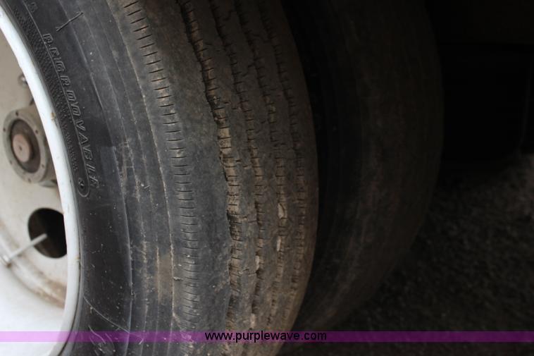 image for item J1125 1998 Kentucky moving van trailer