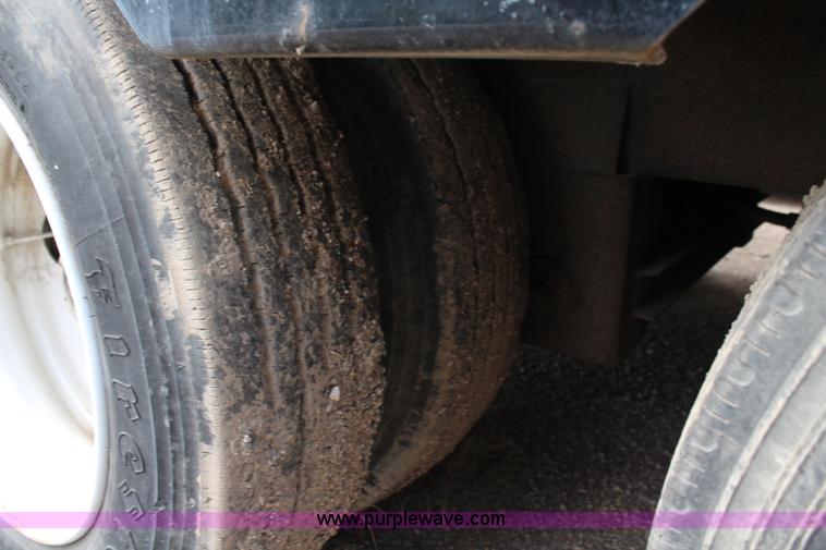 image for item J1125 1998 Kentucky moving van trailer