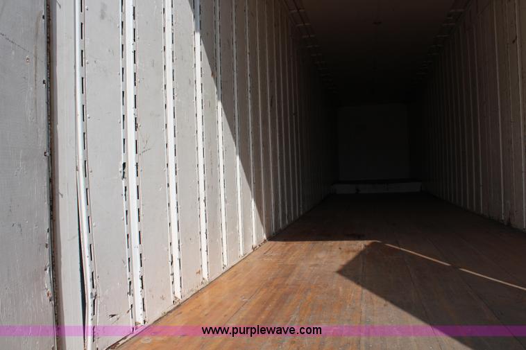 image for item J1127 1984 Kentucky moving van trailer