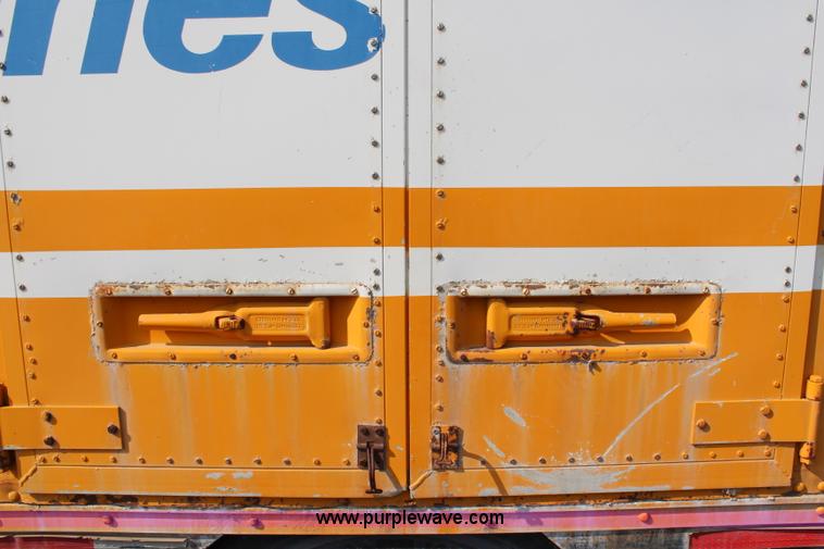 image for item J1127 1984 Kentucky moving van trailer