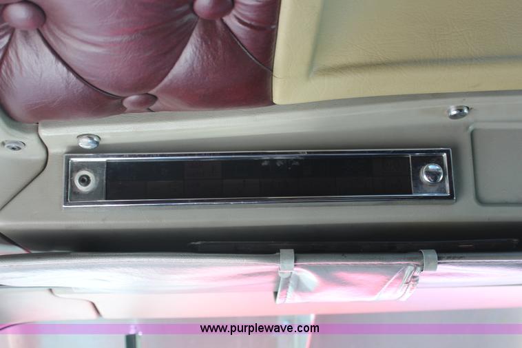 image for item J1147 1998 Kenworth W900 semi truck