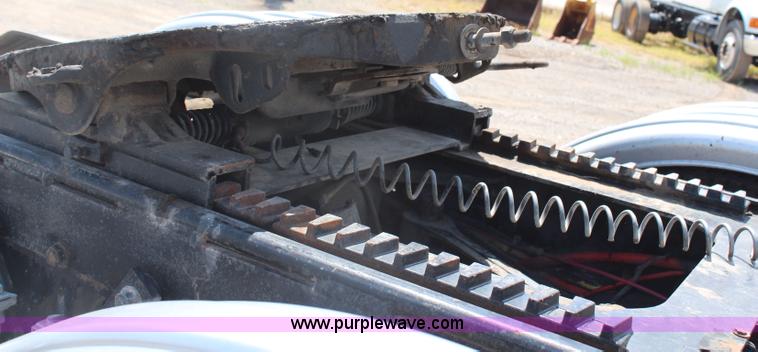 image for item J1147 1998 Kenworth W900 semi truck