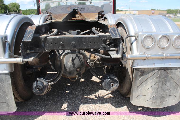 image for item J1147 1998 Kenworth W900 semi truck