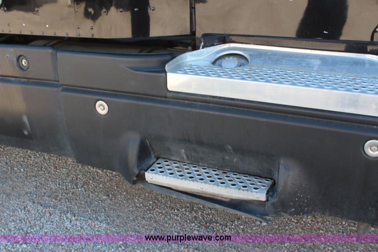 image for item J2077 1996 Kenworth T600 semi truck