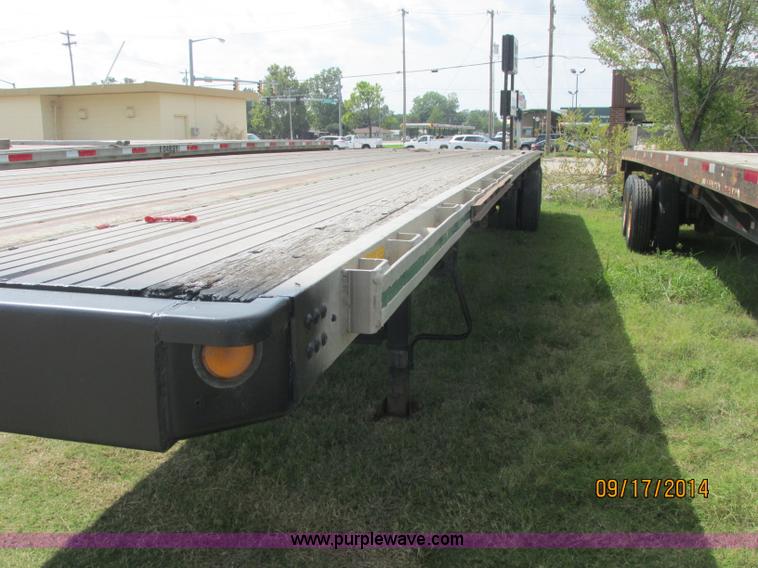 image for item J2410 1995 Utility FS2CHAE trailer