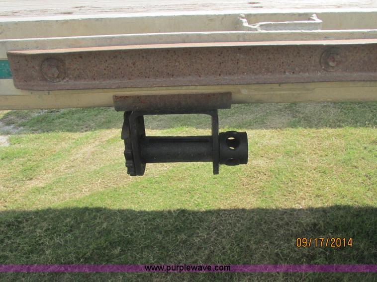 image for item J2410 1995 Utility FS2CHAE trailer