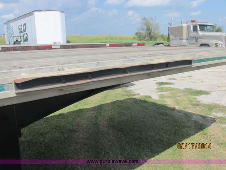 image for item J2410 1995 Utility FS2CHAE trailer