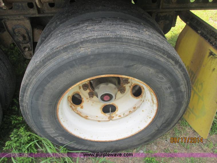 image for item J2412 1999 Dorsey DCTS-48 trailer