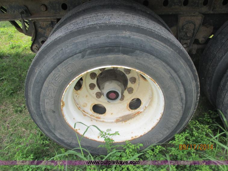 image for item J2412 1999 Dorsey DCTS-48 trailer