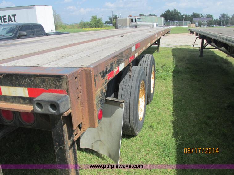 image for item J2412 1999 Dorsey DCTS-48 trailer