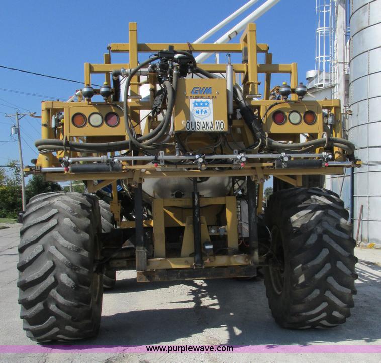 image for item AW9887 2004 GVM Prowler 1149T self-propelled sprayer/dry spreader