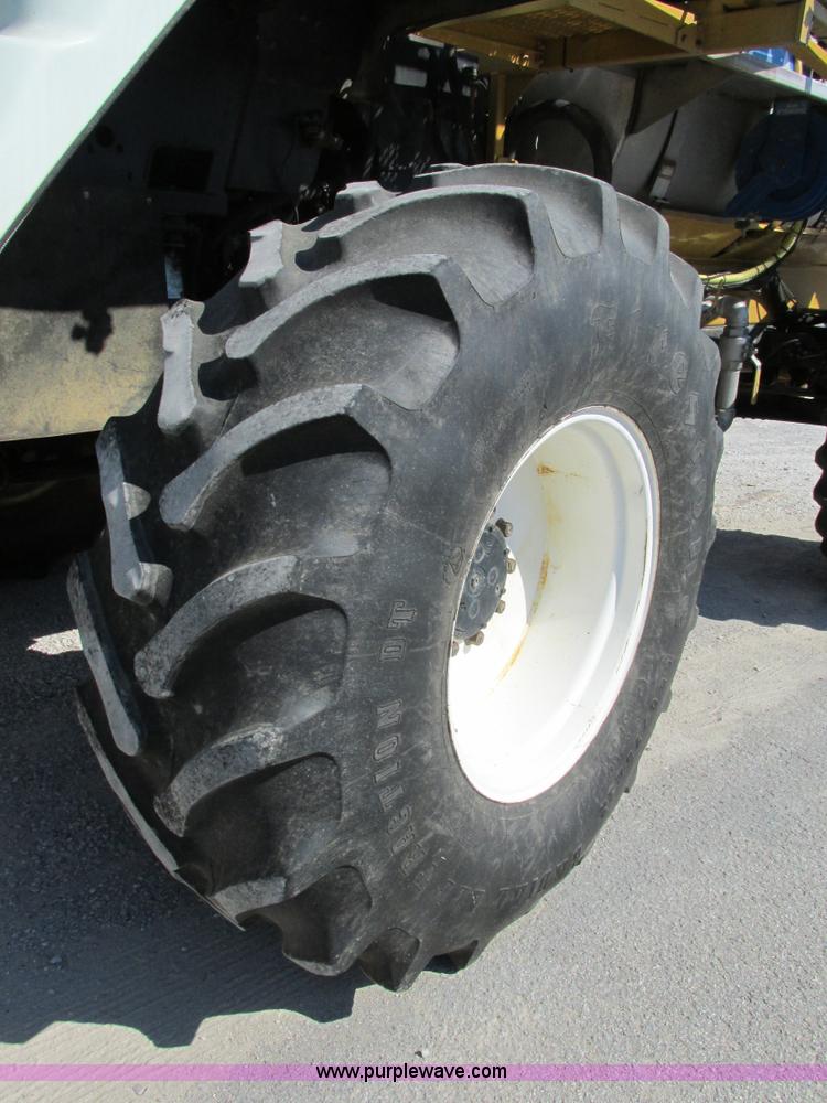 image for item AW9887 2004 GVM Prowler 1149T self-propelled sprayer/dry spreader