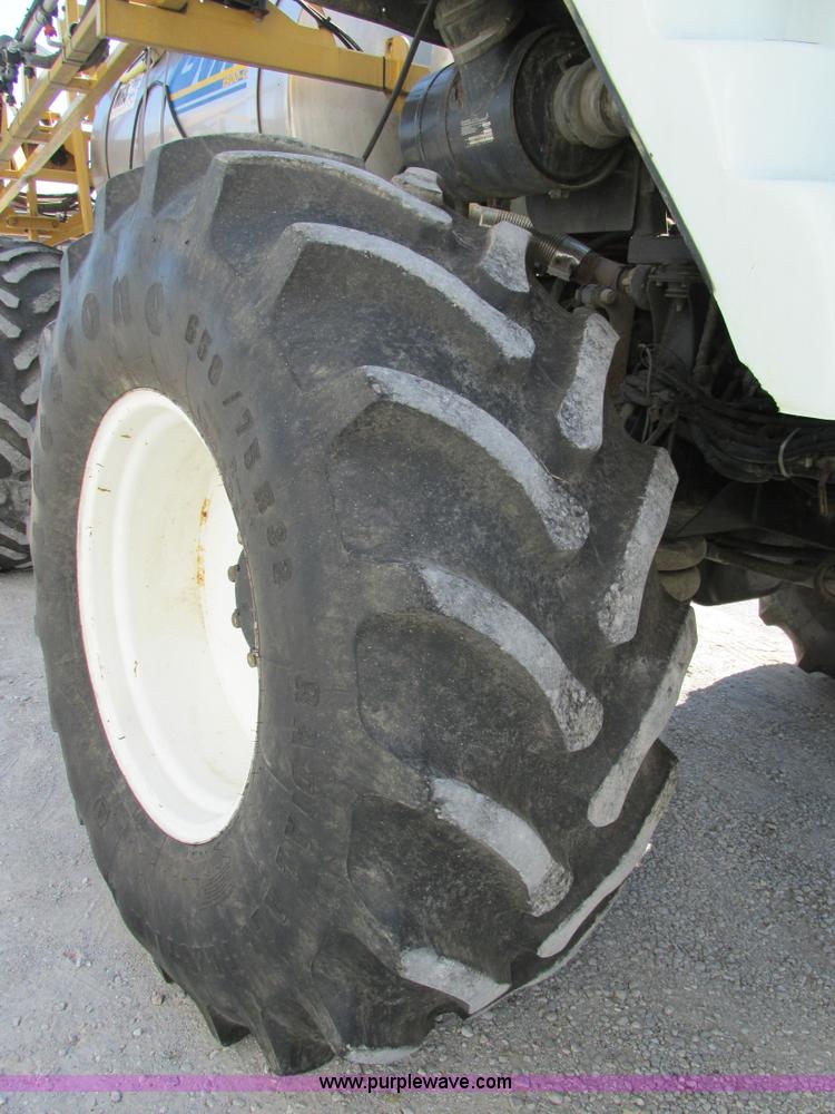 image for item AW9887 2004 GVM Prowler 1149T self-propelled sprayer/dry spreader