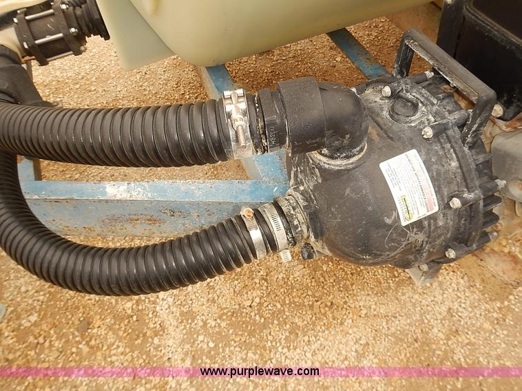 image for item BD9791 1,000 gallon liquid tender tank trailer