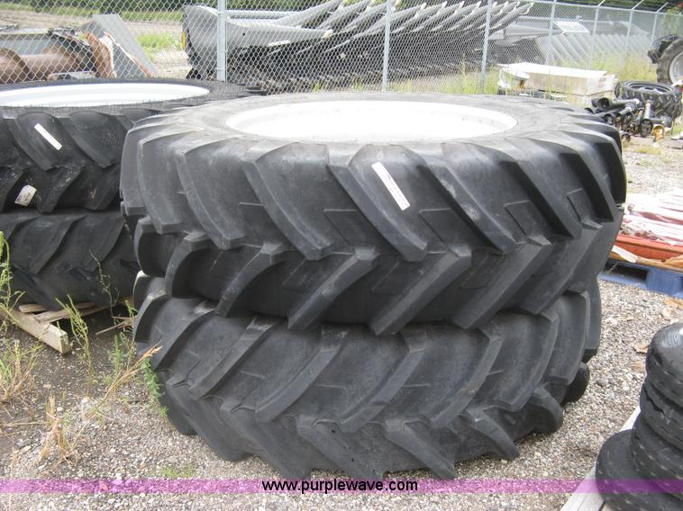 image for item BE9170 (2) Michelin tires and wheels