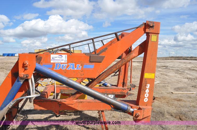 image for item F2058 Du-Al 3600 loader