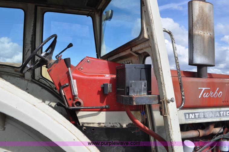 image for item F2059 1972 International 1066 Hydro tractor