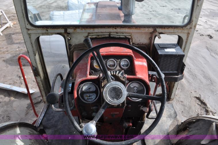 image for item F2059 1972 International 1066 Hydro tractor