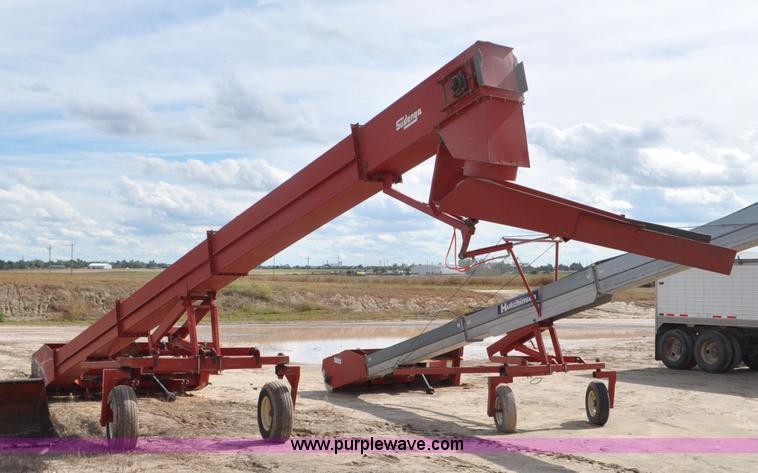 image for item F2062 Sudenga Industries grain scoop