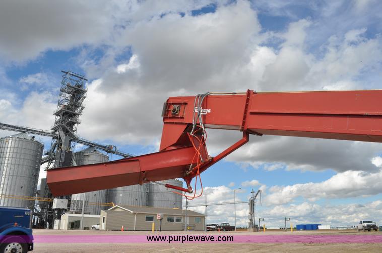 image for item F2062 Sudenga Industries grain scoop