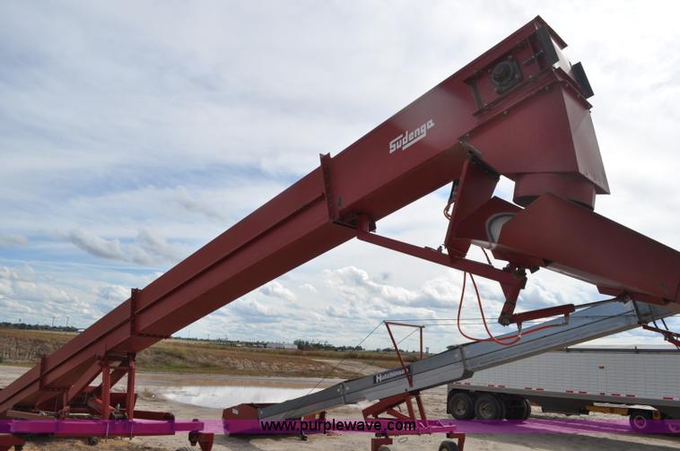 image for item F2062 Sudenga Industries grain scoop