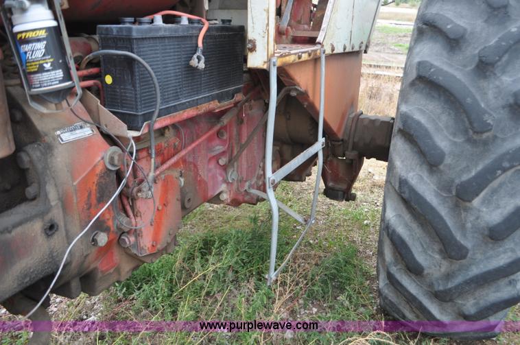 image for item F2064 1967 International 806 Wheatland tractor